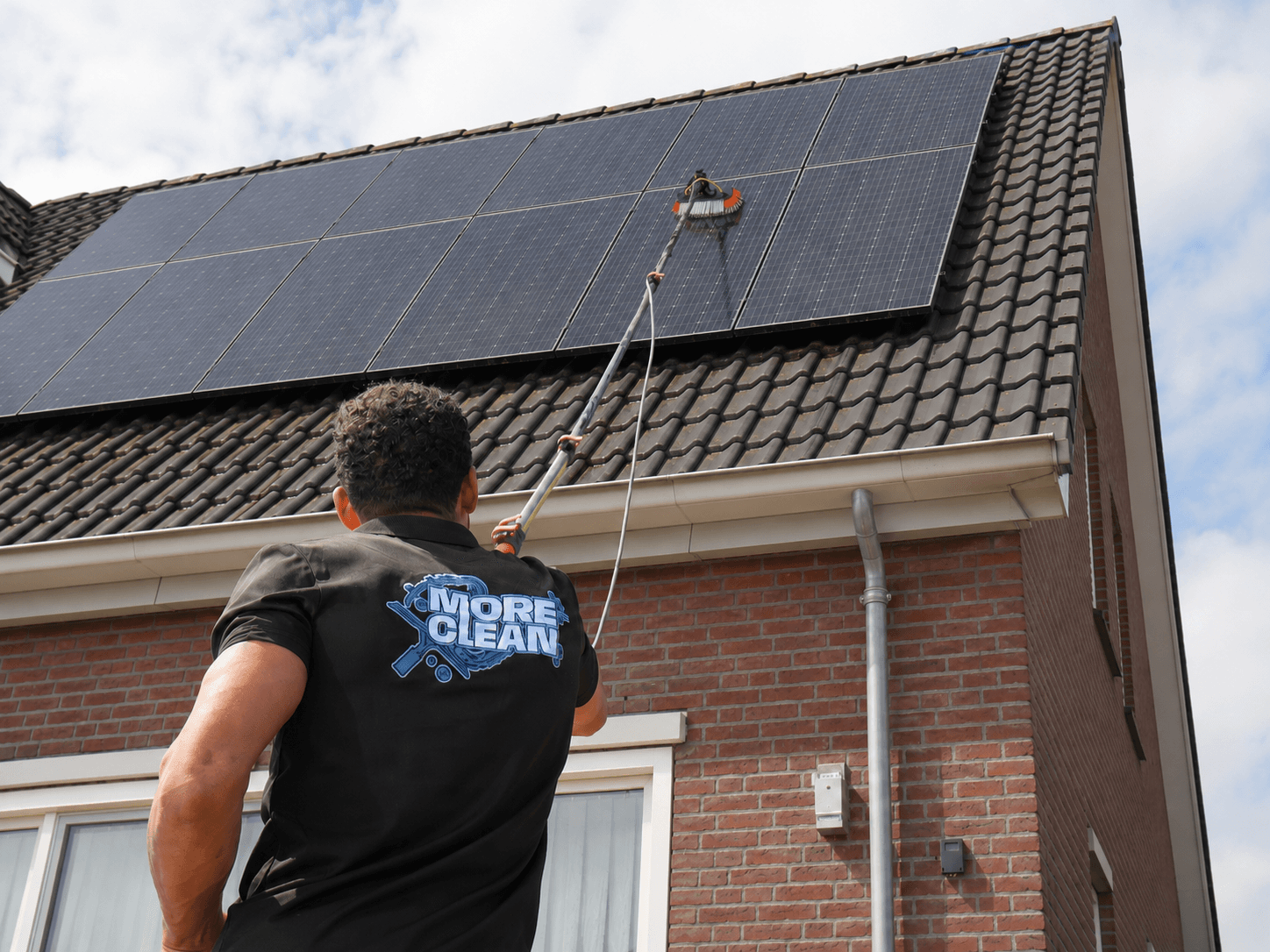 Zonnepanelen reinigen
